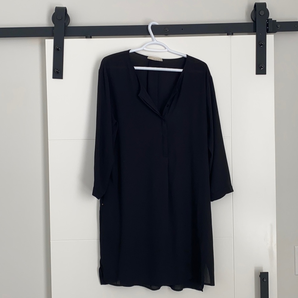 Monk & Lou black dress